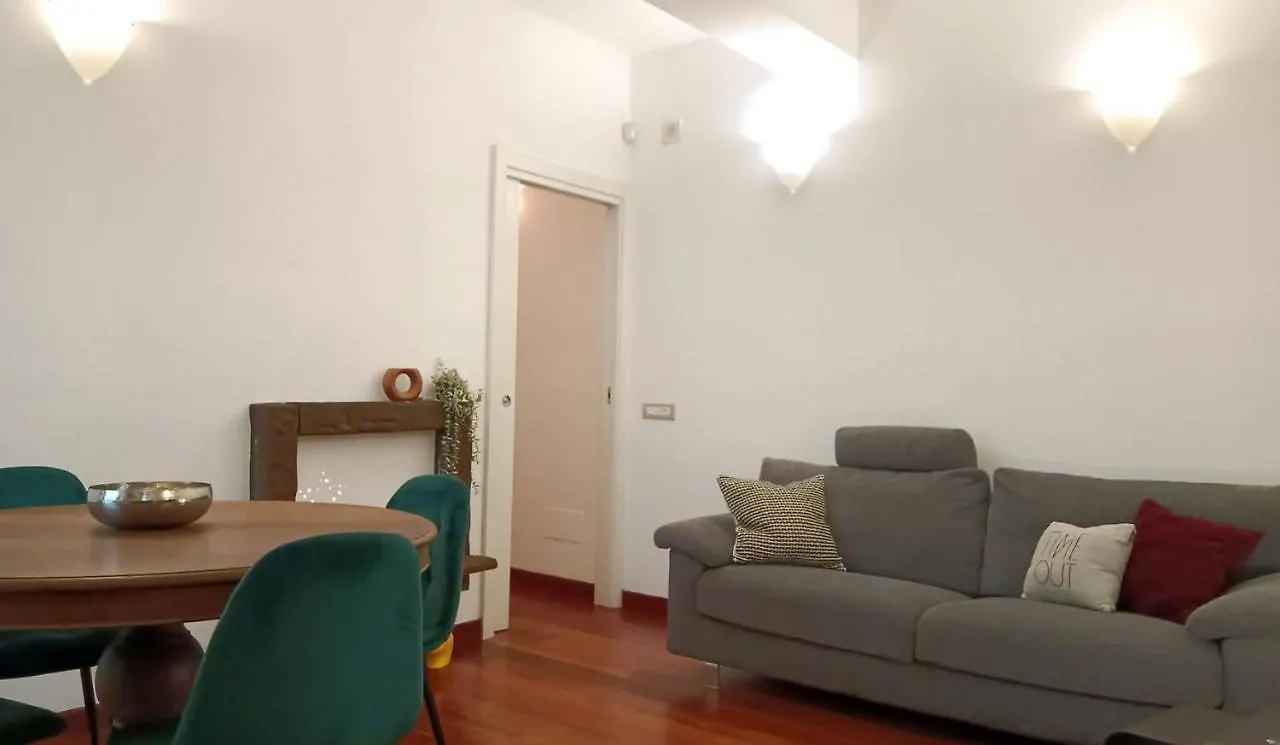 Apartment Sahi - Suite Jannacci - 2 Bedrooms, Arena, Chinatown Milan